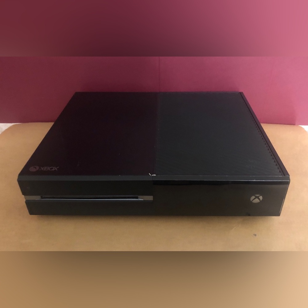 Microsoft XBOX ONE Model 1540 console w/Battlefield 1